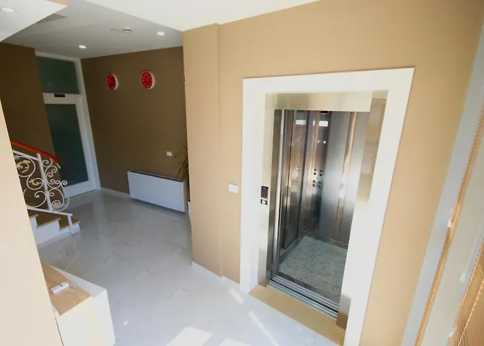 Ξενοδοχείο Eljos