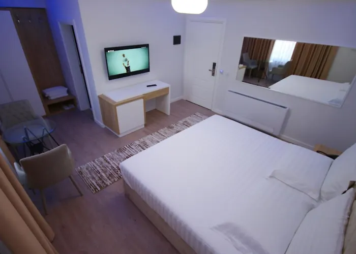 Ξενοδοχείο Eljos